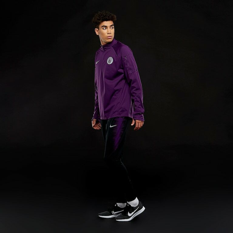 nike shield squad drill top